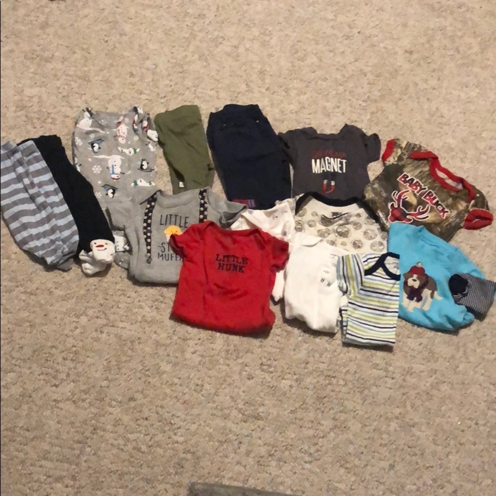 BABY BOY 0-3M clothing (LOT OF 15!!!!)